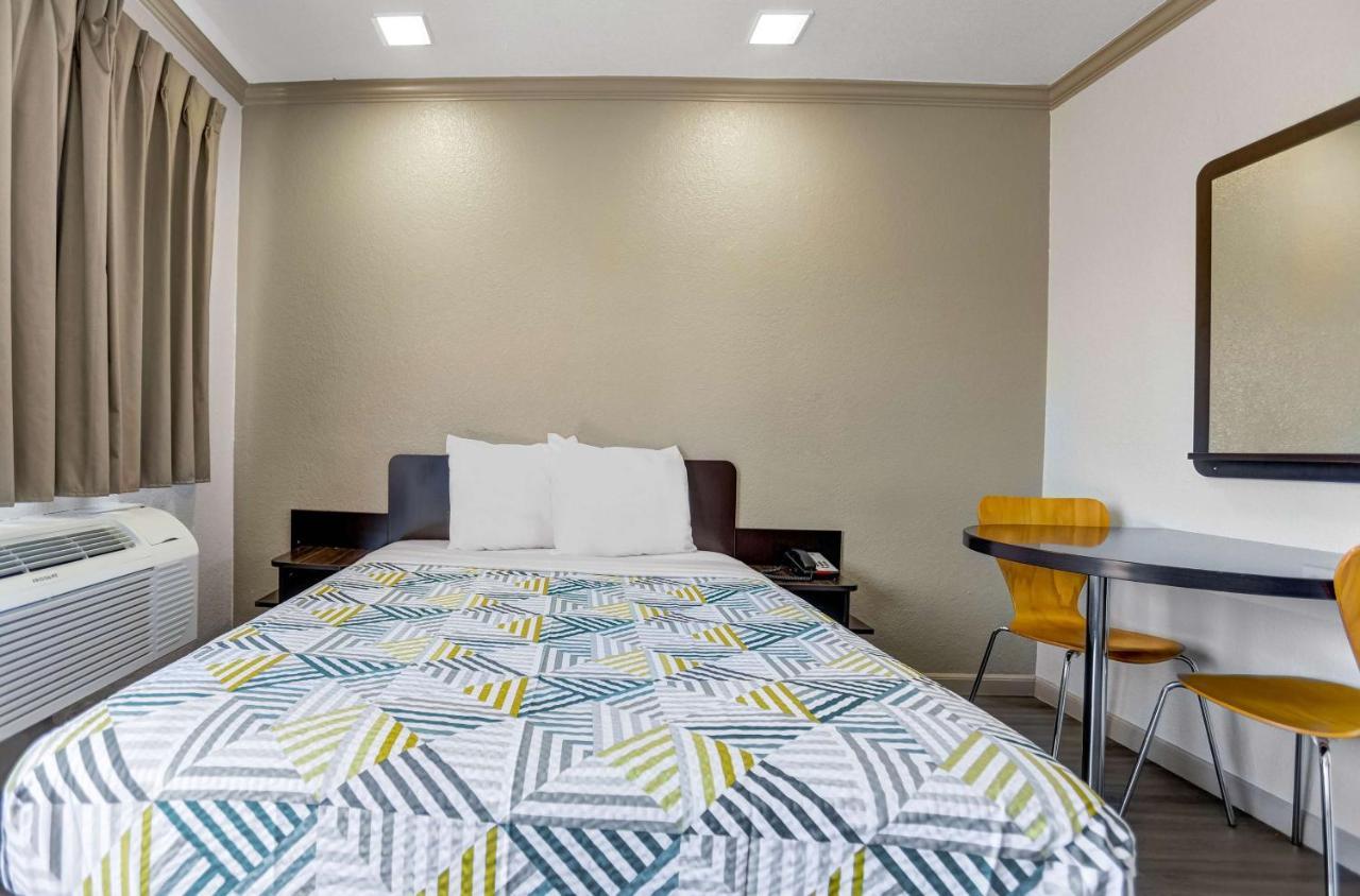 Motel 6-Red Bluff, Ca المظهر الخارجي الصورة